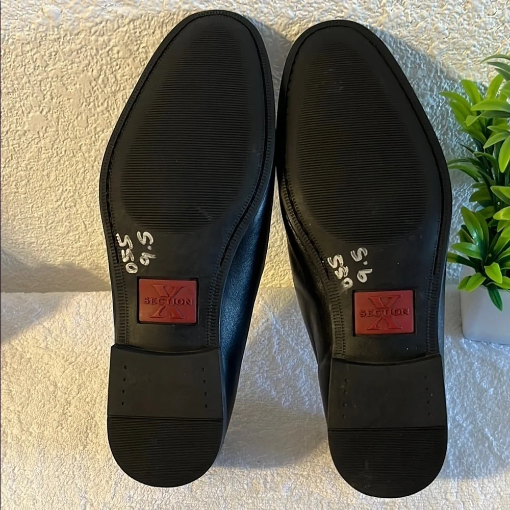 Elegant Black Leather Slip-On Loafers